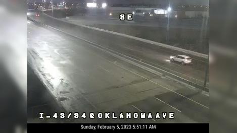 Traffic Cam Allenton: I-43/94 at Oklahoma Ave