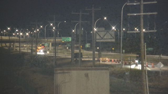 Traffic Cam Sherwood Park: Hwy 16 at Rge Rd 231 - Clover Bar Rd