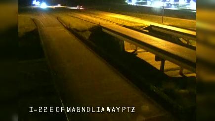 Traffic Cam Blue Springs: I-22 at Magnolia Way