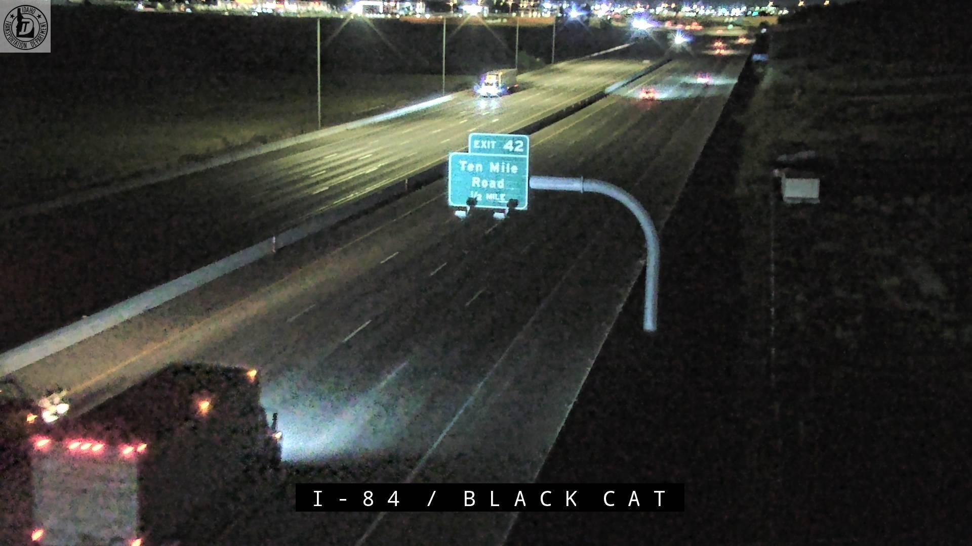 Traffic Cam Meridian: I-84: Black Cat Rd