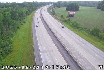 Traffic Cam Brummitt Acres: I-94: 1-094-027-4-1 E OF SR
