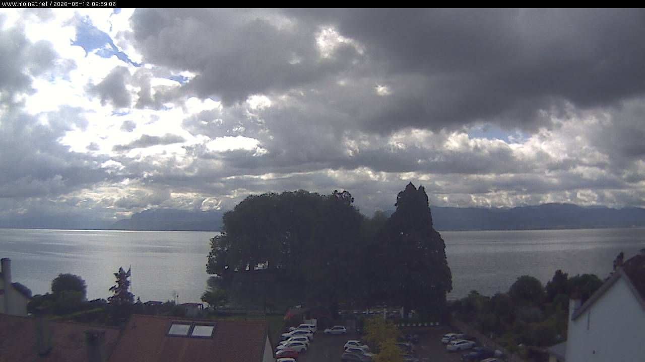 Rolle: View on the lake of Geneva in - offered by Moinat.net