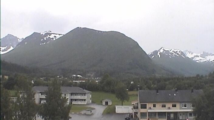 Andalsnes norway webcam Vollan Street,