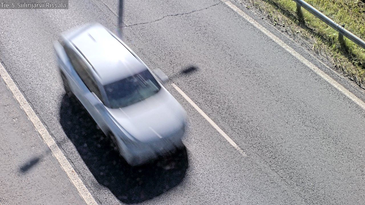 Traffic Cam Kuopio: Tie5 Rissala - Tienpinta