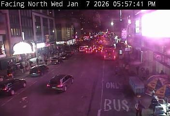 Traffic Cam Manhattan Community Board 6: 8 Avenue @ 42 Street