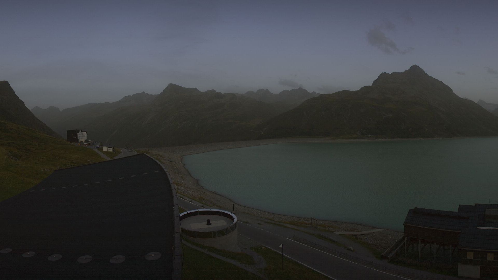 Traffic Cam Gemeinde Gaschurn: Restaurant Silvrettasee - Silvretta-Haus*** - Berggasthof Piz Buin - Hohes Rad - Barbarakapelle