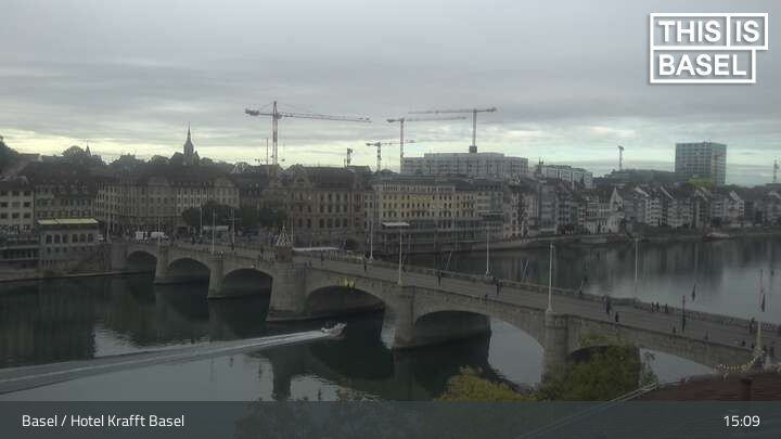 Basel: Martinskirche - Peterskirche - Middle Bridge, Basel - Basel Minster - Pfalz - Universität Basel - Spalentor - Rhine Promenade - Wettsteinbrücke