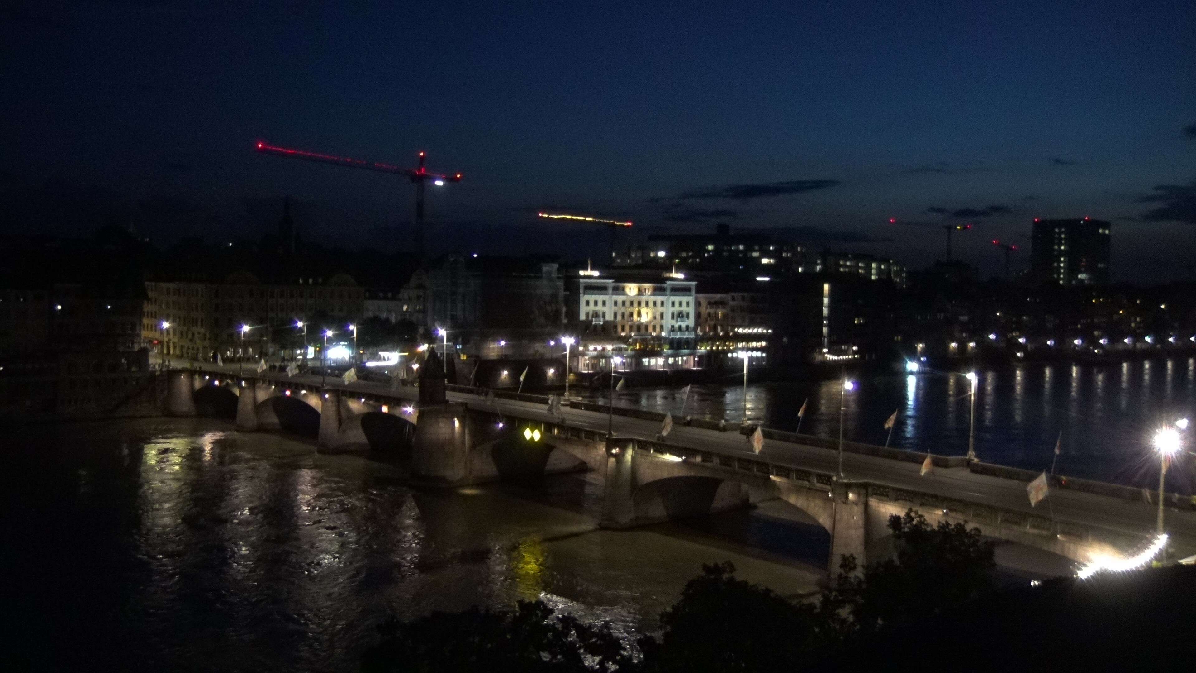 Basel: Middle Bridge, Basel - Martinskirche - Rhine Promenade - Pfalz - Basel Minster - Peterskirche - Wettsteinbrücke - Universität Basel - Spalentor