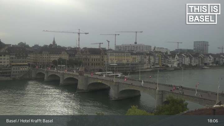 Basel: Martinskirche - Peterskirche - Middle Bridge, Basel - Basel Minster - Pfalz - Universität Basel - Spalentor - Rhine Promenade - Wettsteinbrücke