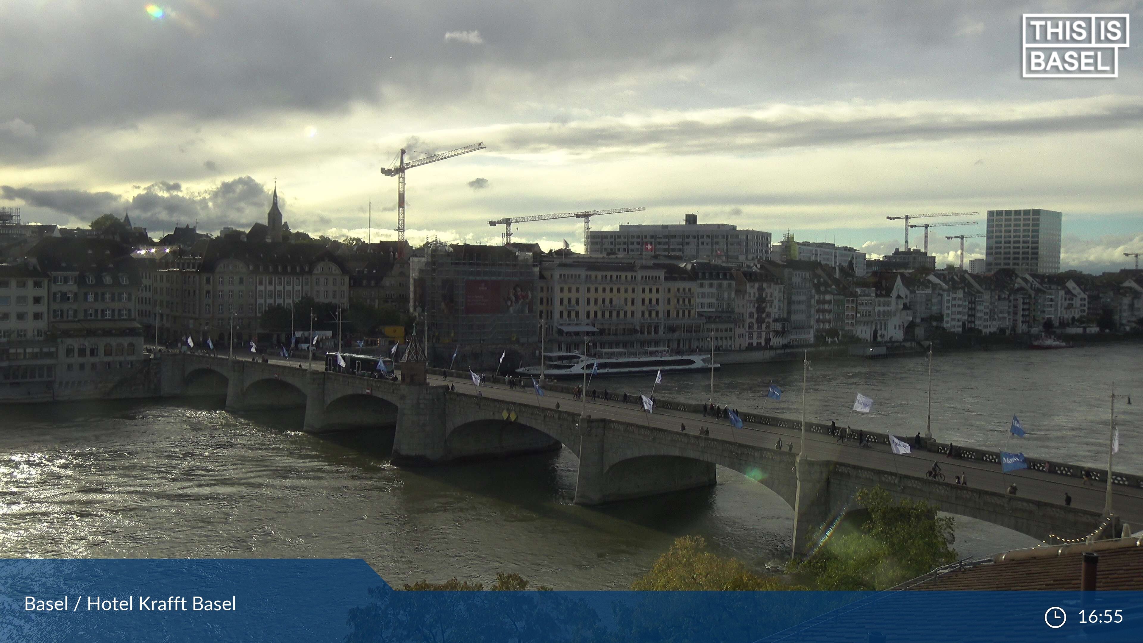 Basel: Middle Bridge, Basel - Martinskirche - Rhine Promenade - Pfalz - Basel Minster - Peterskirche - Wettsteinbrücke - Universität Basel - Spalentor