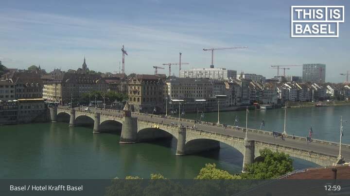 Basel: Martinskirche - Peterskirche - Middle Bridge, Basel - Basel Minster - Pfalz - Universität Basel - Spalentor - Rhine Promenade - Wettsteinbrücke