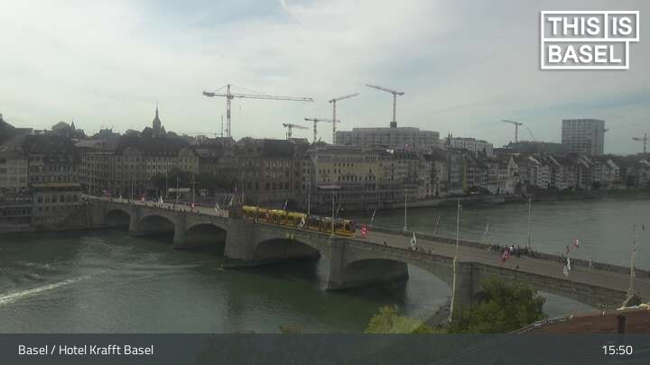 Basel: Martinskirche - Peterskirche - Middle Bridge, Basel - Basel Minster - Pfalz - Universität Basel - Spalentor - Rhine Promenade - Wettsteinbrücke