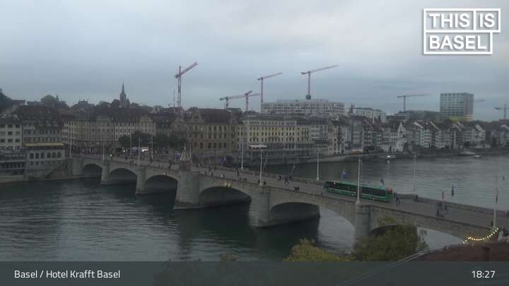 Basel: Martinskirche - Peterskirche - Middle Bridge, Basel - Basel Minster - Pfalz - Universität Basel - Spalentor - Rhine Promenade - Wettsteinbrücke