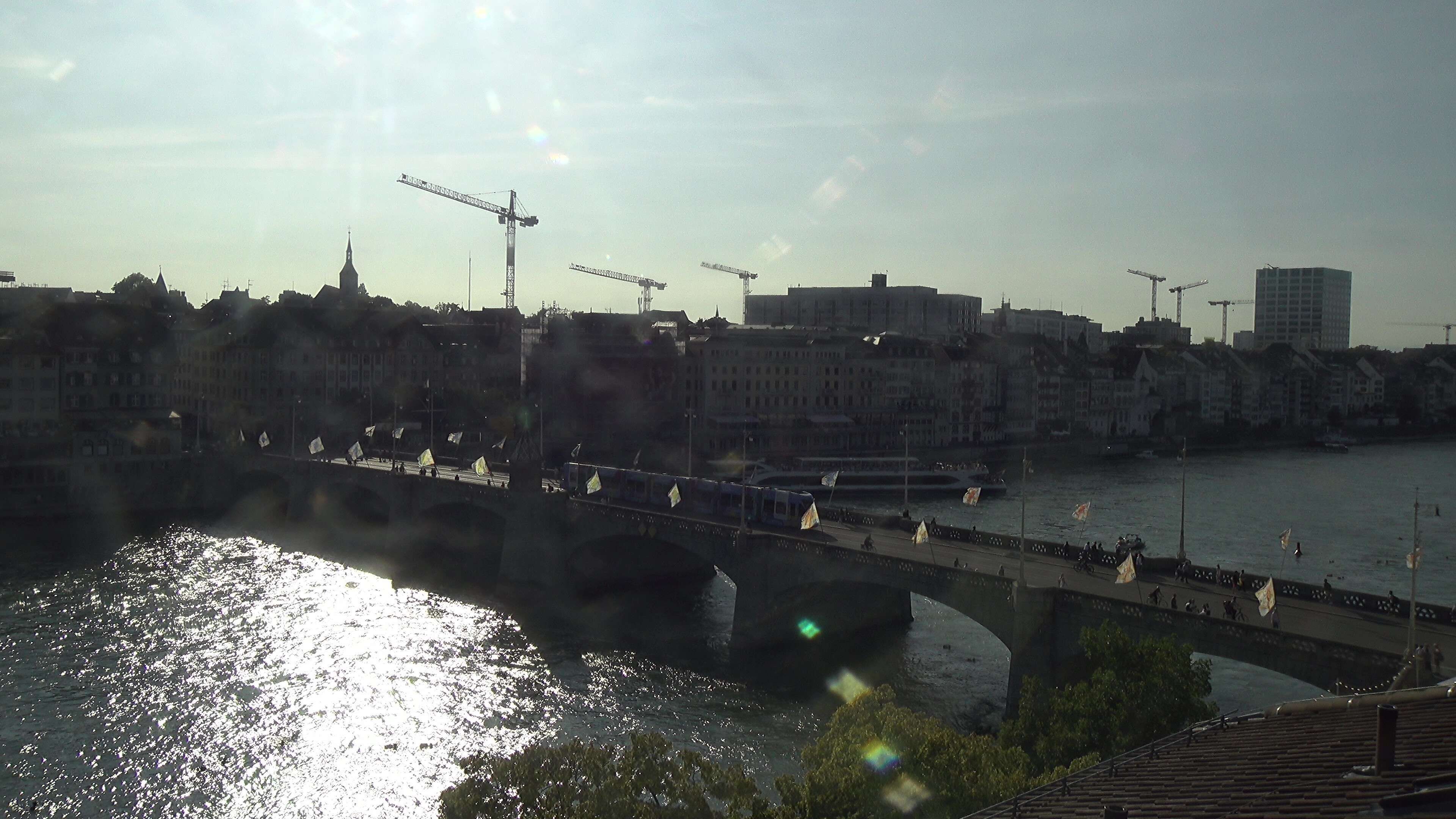 Basel: Middle Bridge, Basel - Martinskirche - Rhine Promenade - Pfalz - Basel Minster - Peterskirche - Wettsteinbrücke - Universität Basel - Spalentor