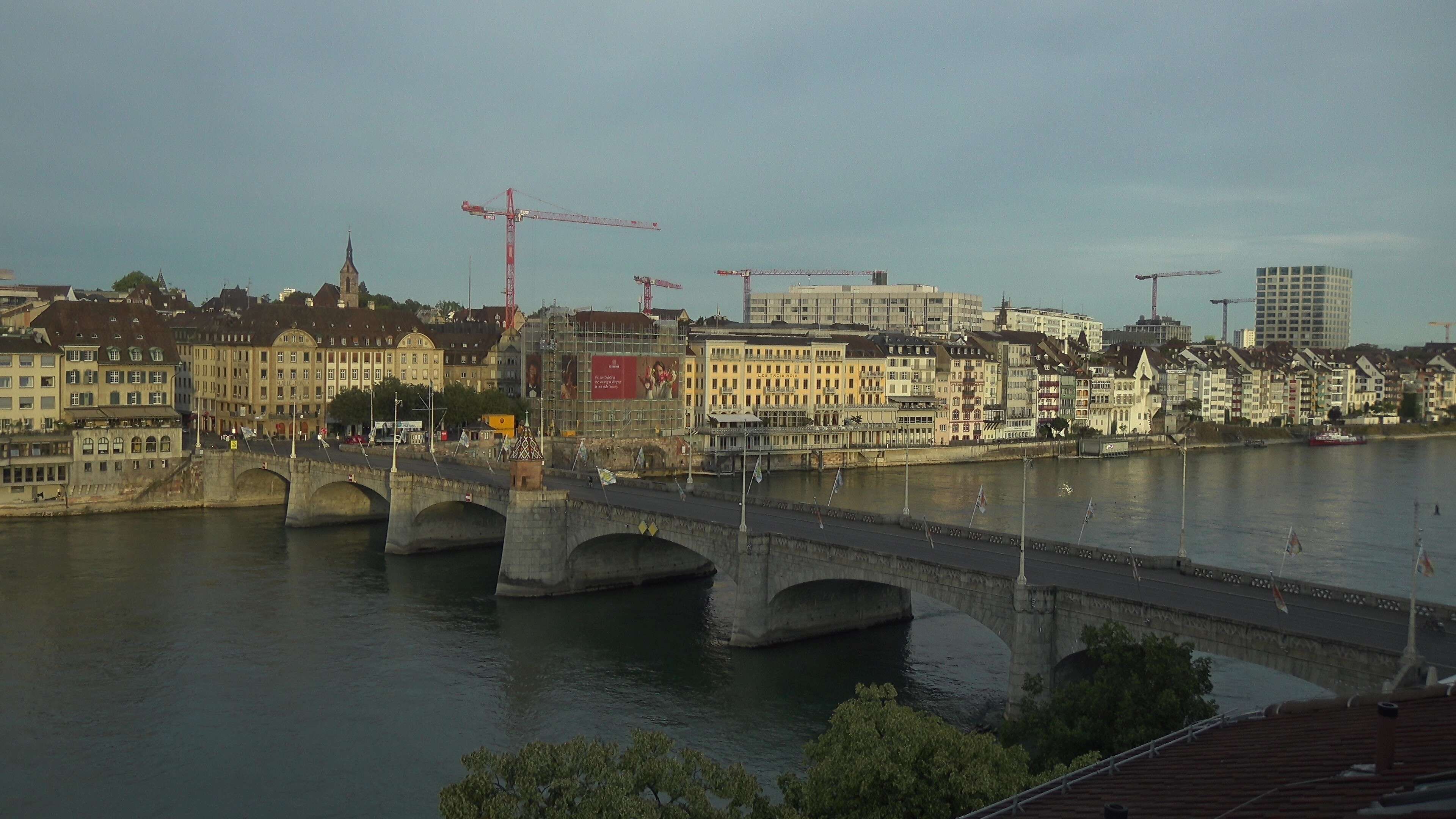 Basel: Middle Bridge, Basel - Martinskirche - Rhine Promenade - Pfalz - Basel Minster - Peterskirche - Wettsteinbrücke - Universität Basel - Spalentor