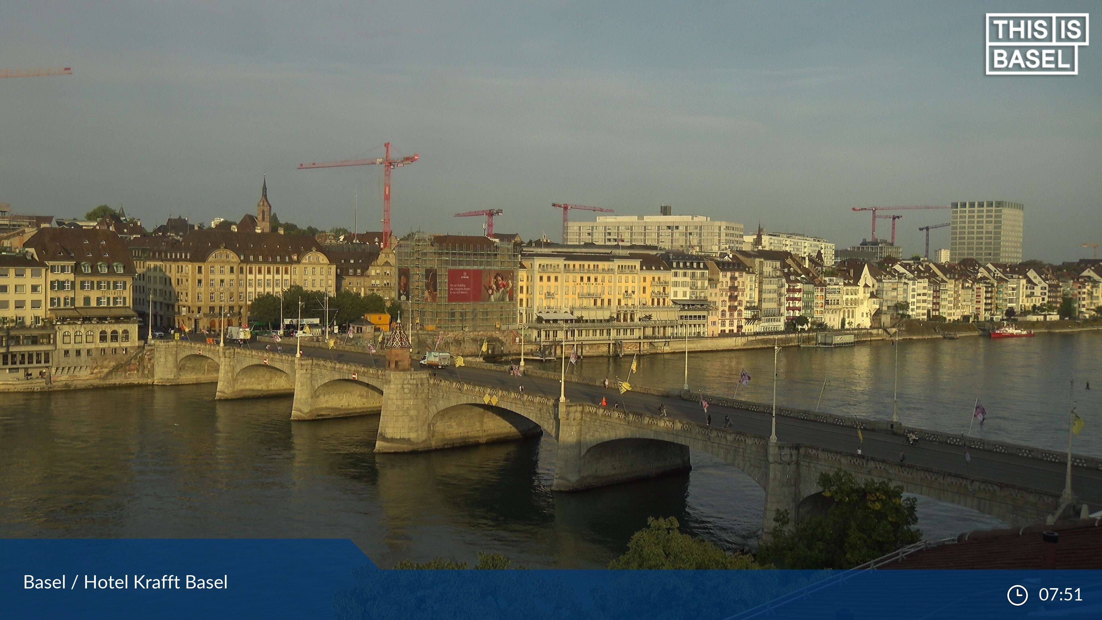 Basel: Middle Bridge, Basel - Martinskirche - Rhine Promenade - Pfalz - Basel Minster - Peterskirche - Wettsteinbrücke - Universität Basel - Spalentor