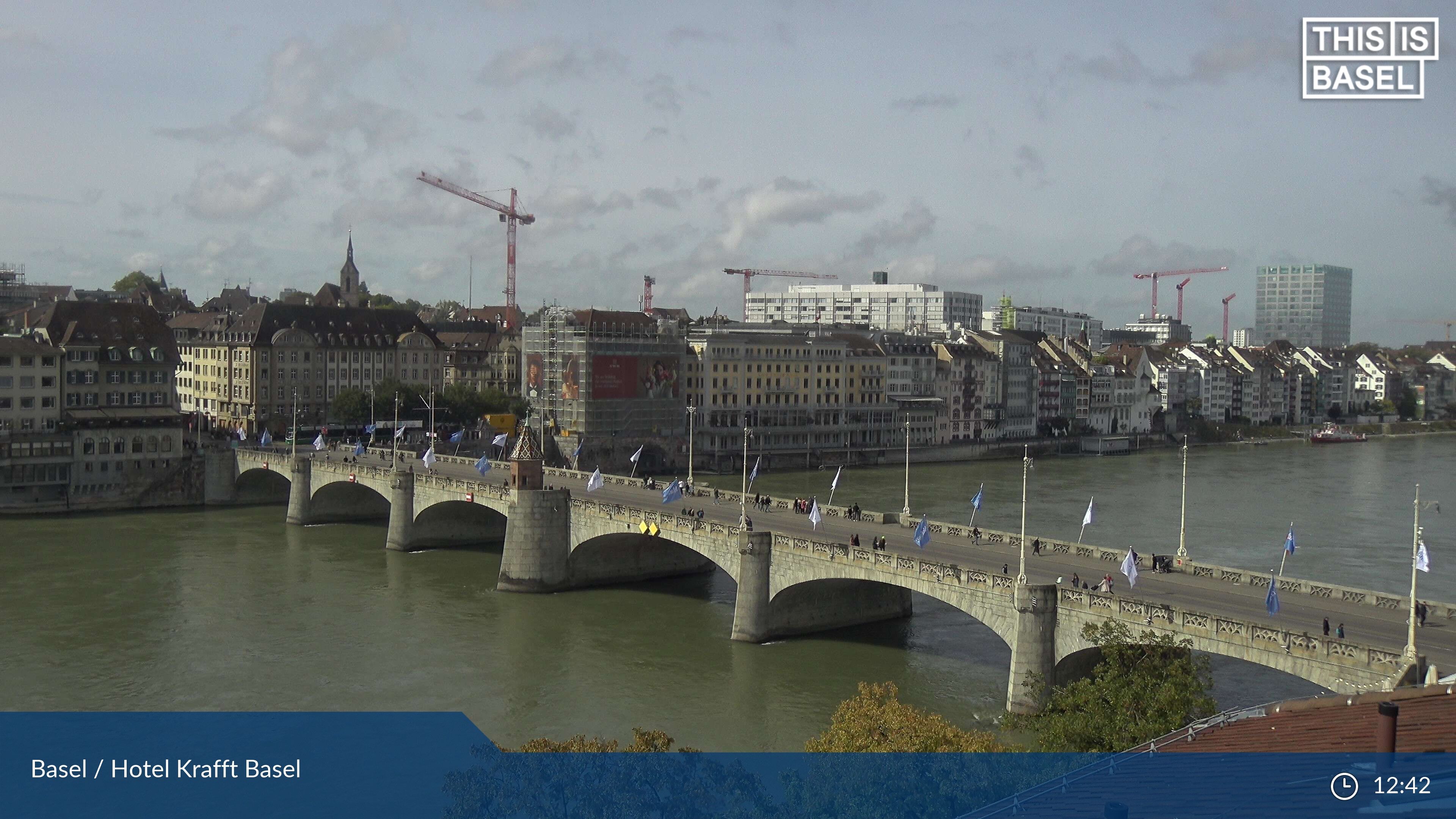 Basel: Middle Bridge, Basel - Martinskirche - Rhine Promenade - Pfalz - Basel Minster - Peterskirche - Wettsteinbrücke - Universität Basel - Spalentor