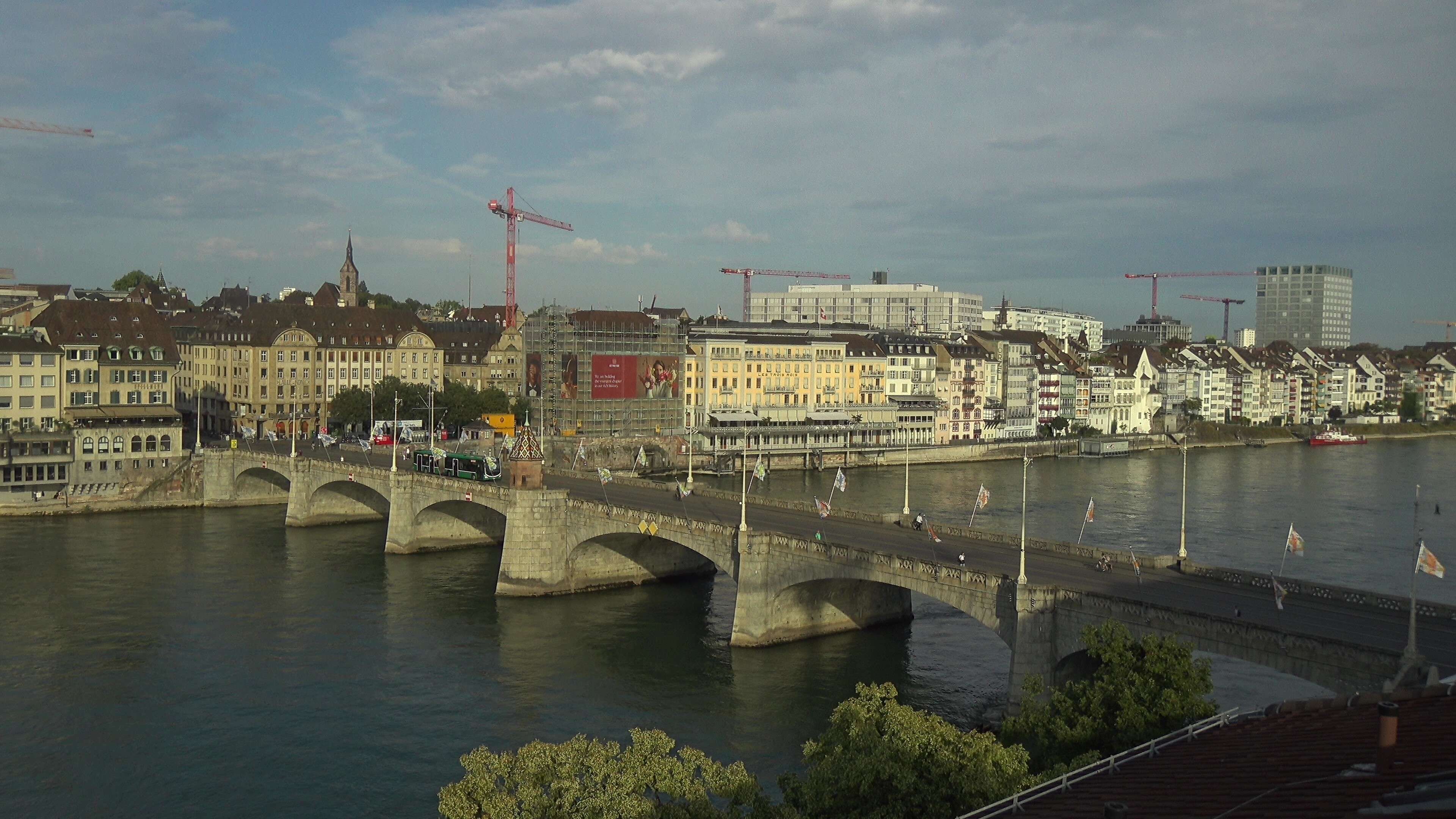 Basel: Middle Bridge, Basel - Martinskirche - Rhine Promenade - Pfalz - Basel Minster - Peterskirche - Wettsteinbrücke - Universität Basel - Spalentor