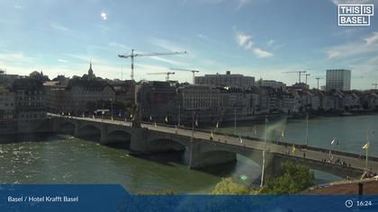 Basel: Middle Bridge, Basel - Martinskirche - Rhine Promenade - Pfalz - Basel Minster - Peterskirche - Wettsteinbrücke - Universität Basel - Spalentor