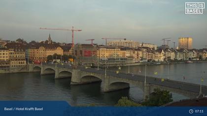 Basel: Middle Bridge, Basel - Martinskirche - Rhine Promenade - Pfalz - Basel Minster - Peterskirche - Wettsteinbrücke - Universität Basel - Spalentor