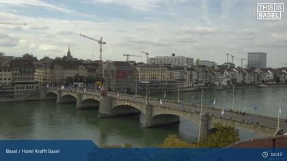 Basel: Middle Bridge, Basel - Martinskirche - Rhine Promenade - Pfalz - Basel Minster - Peterskirche - Wettsteinbrücke - Universität Basel - Spalentor