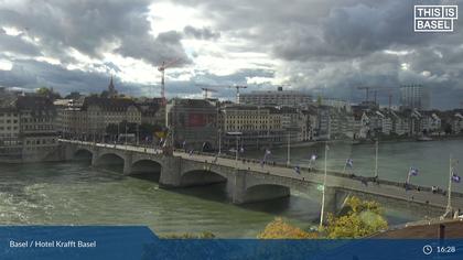 Basel: Middle Bridge, Basel - Martinskirche - Rhine Promenade - Pfalz - Basel Minster - Peterskirche - Wettsteinbrücke - Universität Basel - Spalentor