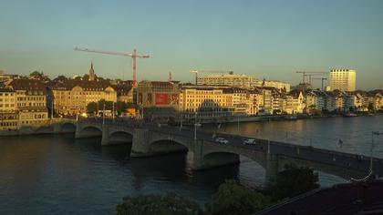 Basel: Middle Bridge, Basel - Martinskirche - Rhine Promenade - Pfalz - Basel Minster - Peterskirche - Wettsteinbrücke - Universität Basel - Spalentor