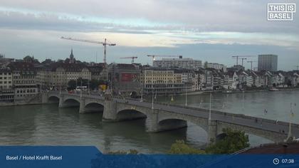 Basel: Middle Bridge, Basel - Martinskirche - Rhine Promenade - Pfalz - Basel Minster - Peterskirche - Wettsteinbrücke - Universität Basel - Spalentor