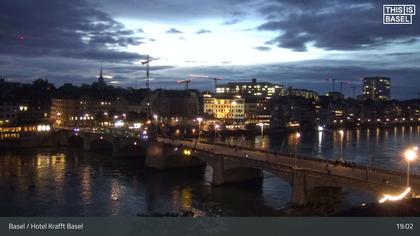 Basel: Middle Bridge, Basel - Martinskirche - Rhine Promenade - Pfalz - Basel Minster - Peterskirche - Wettsteinbrücke - Universität Basel - Spalentor