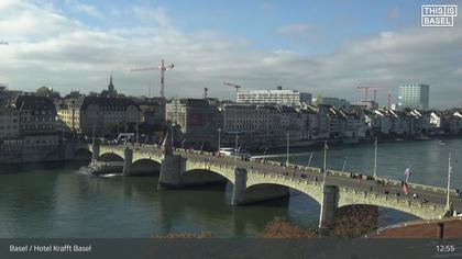 Basel: Middle Bridge, Basel - Martinskirche - Rhine Promenade - Pfalz - Basel Minster - Peterskirche - Wettsteinbrücke - Universität Basel - Spalentor