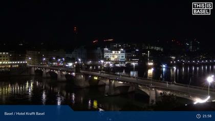 Basel: Middle Bridge, Basel - Martinskirche - Rhine Promenade - Pfalz - Basel Minster - Peterskirche - Wettsteinbrücke - Universität Basel - Spalentor