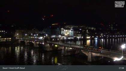 Basel: Middle Bridge, Basel - Martinskirche - Rhine Promenade - Pfalz - Basel Minster - Peterskirche - Wettsteinbrücke - Universität Basel - Spalentor