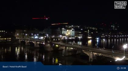 Basel: Middle Bridge, Basel - Martinskirche - Rhine Promenade - Pfalz - Basel Minster - Peterskirche - Wettsteinbrücke - Universität Basel - Spalentor