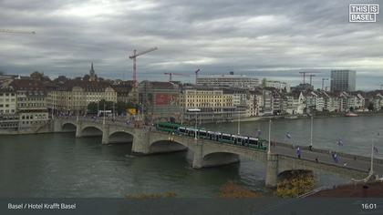 Basel: Middle Bridge, Basel - Martinskirche - Rhine Promenade - Pfalz - Basel Minster - Peterskirche - Wettsteinbrücke - Universität Basel - Spalentor