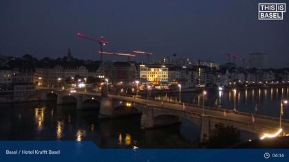 Basel: Middle Bridge, Basel - Martinskirche - Rhine Promenade - Pfalz - Basel Minster - Peterskirche - Wettsteinbrücke - Universität Basel - Spalentor