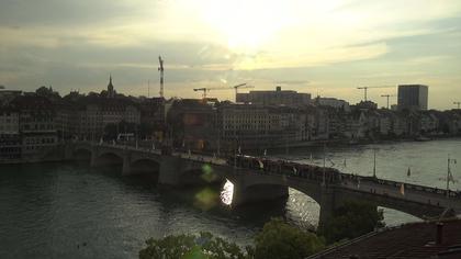 Basel: Middle Bridge, Basel - Martinskirche - Rhine Promenade - Pfalz - Basel Minster - Peterskirche - Wettsteinbrücke - Universität Basel - Spalentor