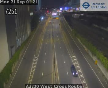 Traffic Cam Acton: A3220 West Cross Route