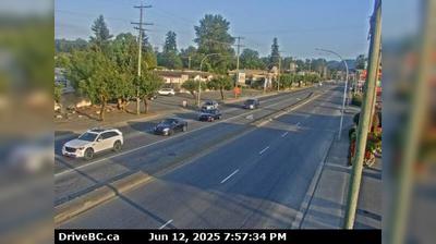 Duncan › South: 16, Hwy 1 in - at Trunk Rd, looking south