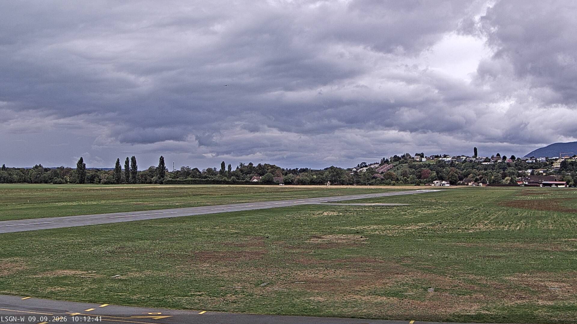 Milvignes › Süden: Aérodrome Neuchâtel