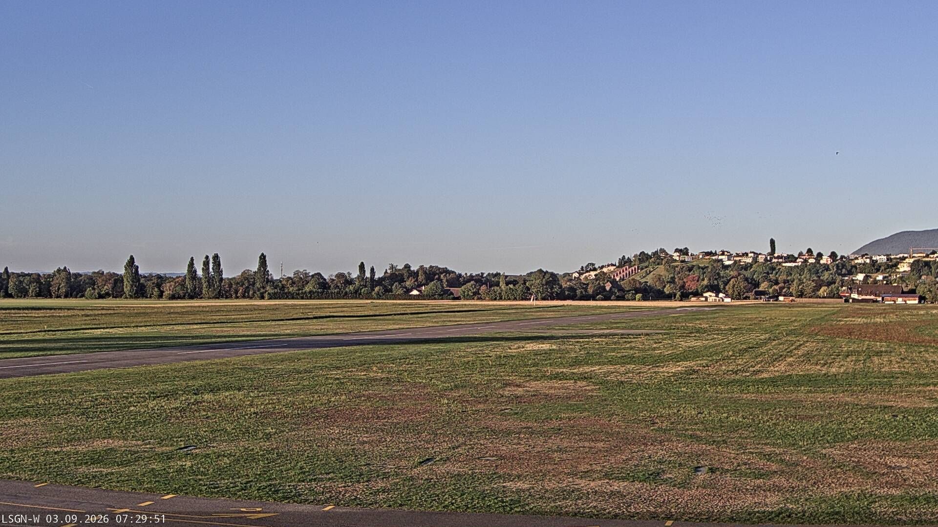 Milvignes › Süden: Aérodrome Neuchâtel