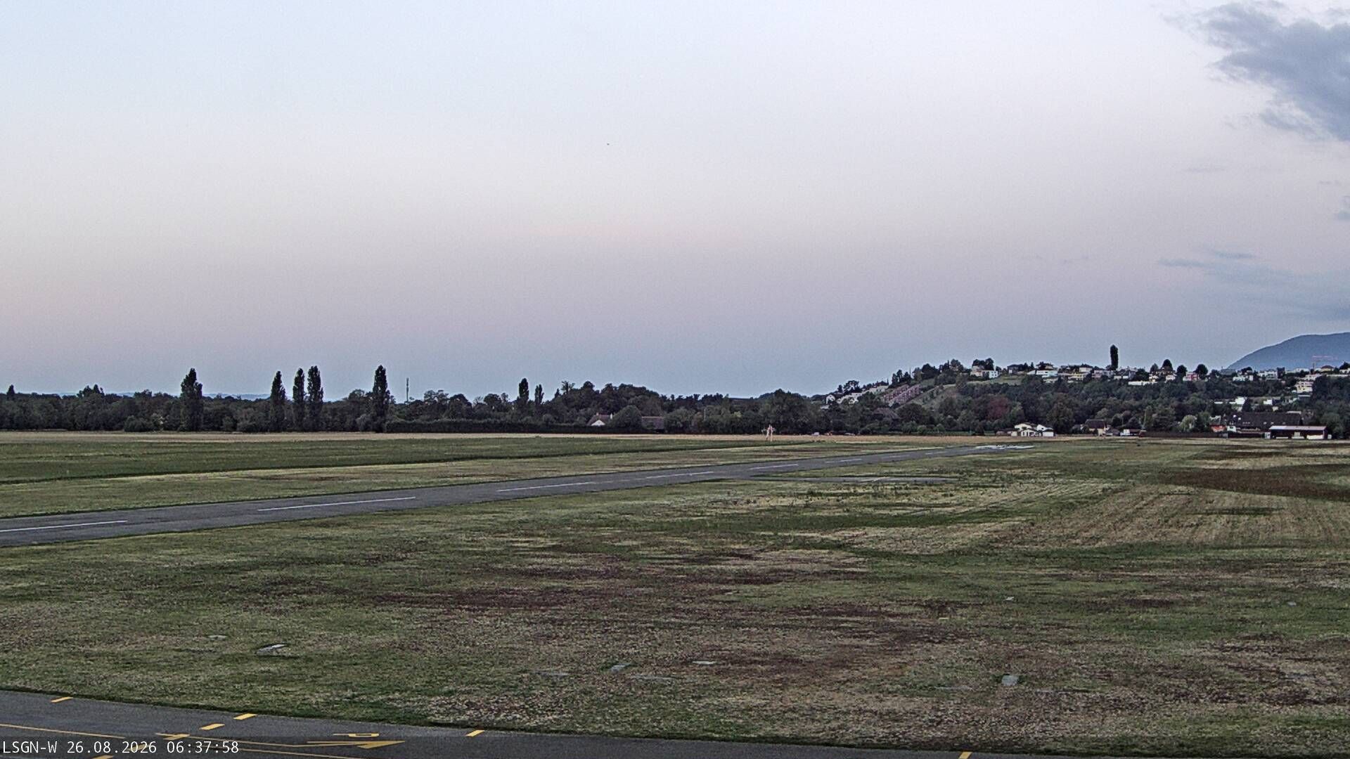 Milvignes › Süden: Aérodrome Neuchâtel