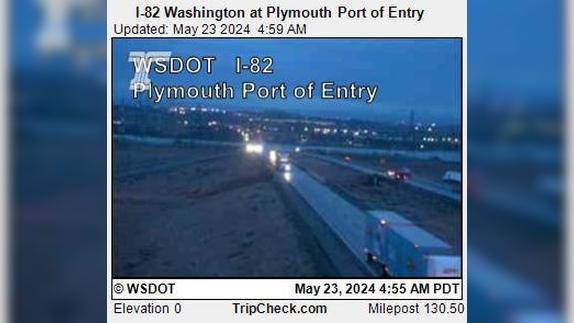 Traffic Cam North McNary: I-82 - at Plymouth Port of Entry