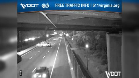 Traffic Cam Highland Park: I-66 - MM 69.8 - EB - 69.8 Mile Marker N. Ohio St Overpass