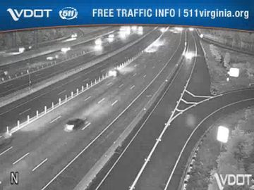 Traffic Cam Accotink Heights: I-495 - MM 52 - NB - I-495 at Route 236 - Little River Turnpike