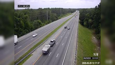 Traffic Cam Lake CIty: I-75 @ MM 429.4