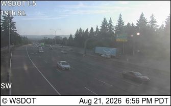 Traffic Cam Officers Row: I-5 at MP 1.4: 19th Street