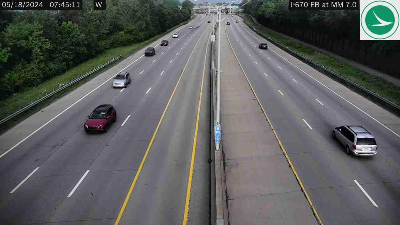 Traffic Cam Columbus: I-670 EB at MM 7.0, W of Nelson Rd