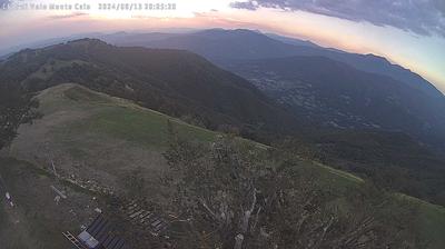 immagine della webcam nei dintorni di Comano: webcam Schia Monte Caio