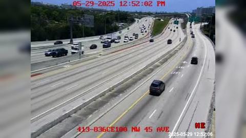 Traffic Cam Miami: 413B) SR-836 at NW 42nd Ave