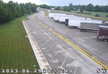 Traffic Cam North Gate: I-65: 1-065-073-5-2rp REST PARK COLUMBUS SB